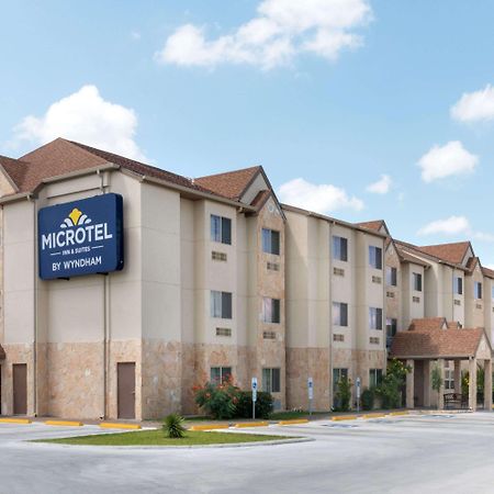 Microtel Inn And Suites Eagle Pass Zewnętrze zdjęcie